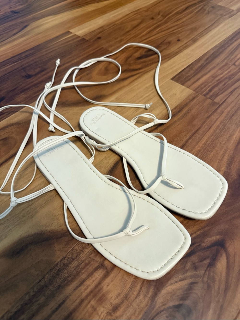 Abercrombie & Fitch White Lace-Up Square-Toe Sandals